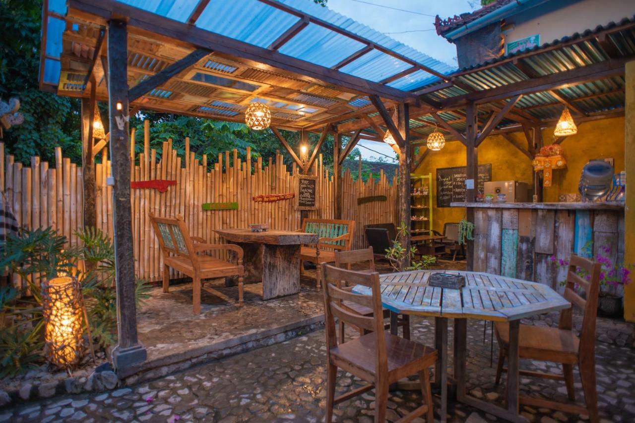 Lovina The Village Bed And Breakfast מראה חיצוני תמונה